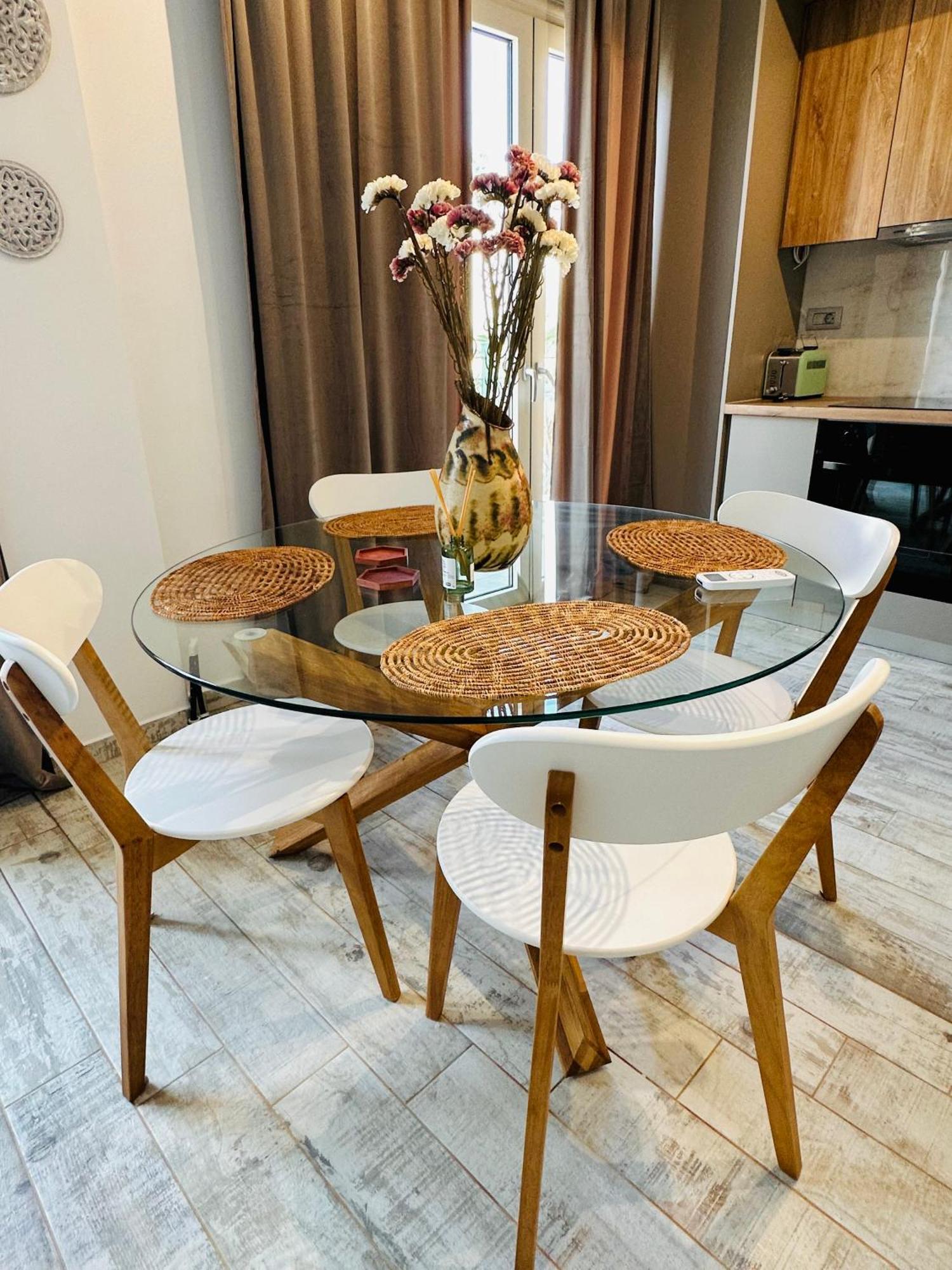 Ionion Apartment